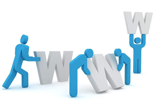 企業(yè)應(yīng)該做網(wǎng)站？還是小程序？